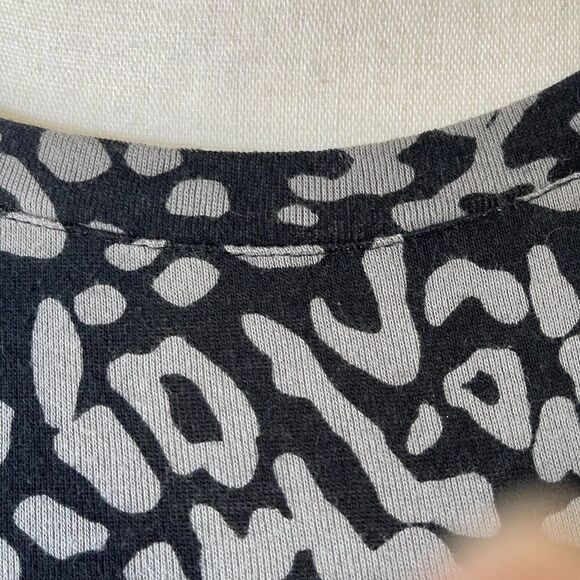 Chico's Black and Gray Animal Print Tunic - Picture 2 of 9